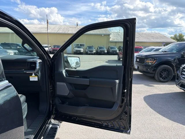 New 2026 Agate Black Metallic Ford Lariat® image 101