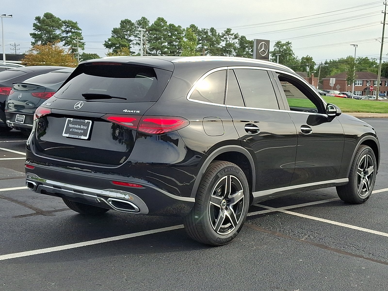 New 2027 Obsidian Black Metallic Mercedes-Benz GLC 300 image 6