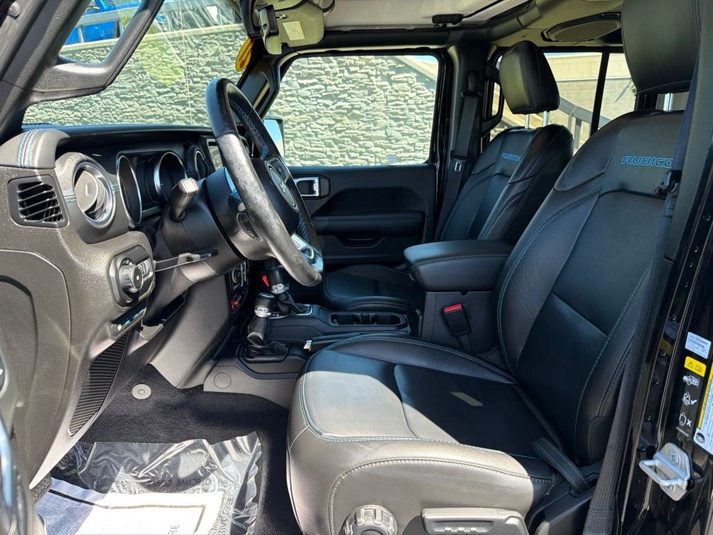 Used 2021 Black Jeep Unlimited Rubicon 4xe image 10