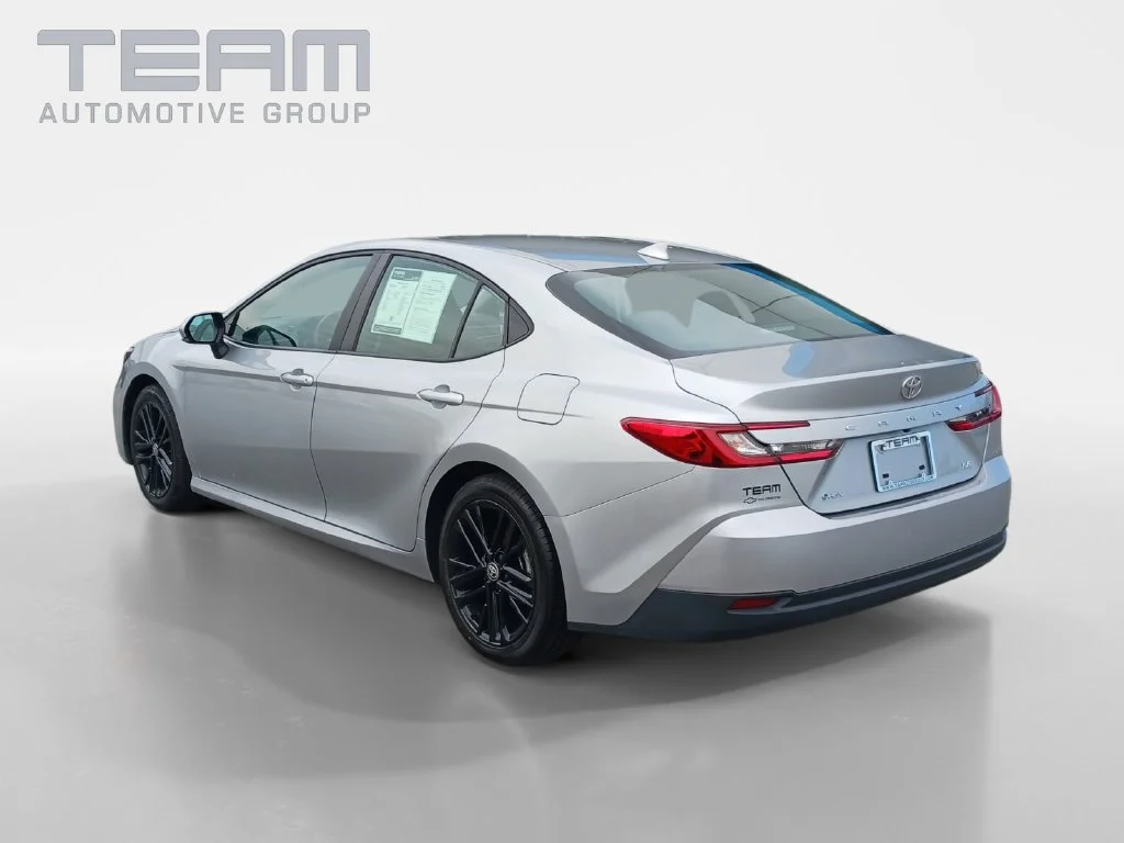Used 2025 Silver Toyota LE image 5
