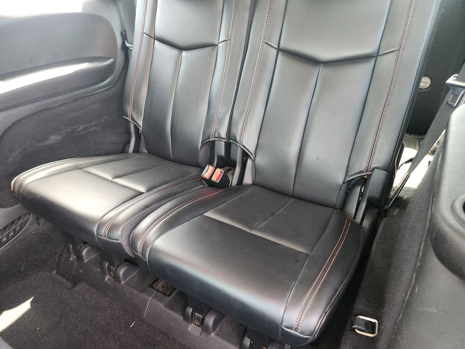 Used 2013 Gray Dodge R/T image 31