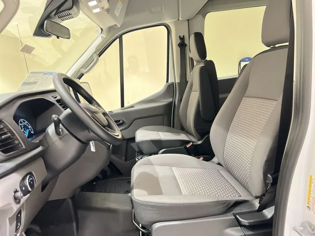 2025 Ford Transit Passenger Van XL - Photo 17