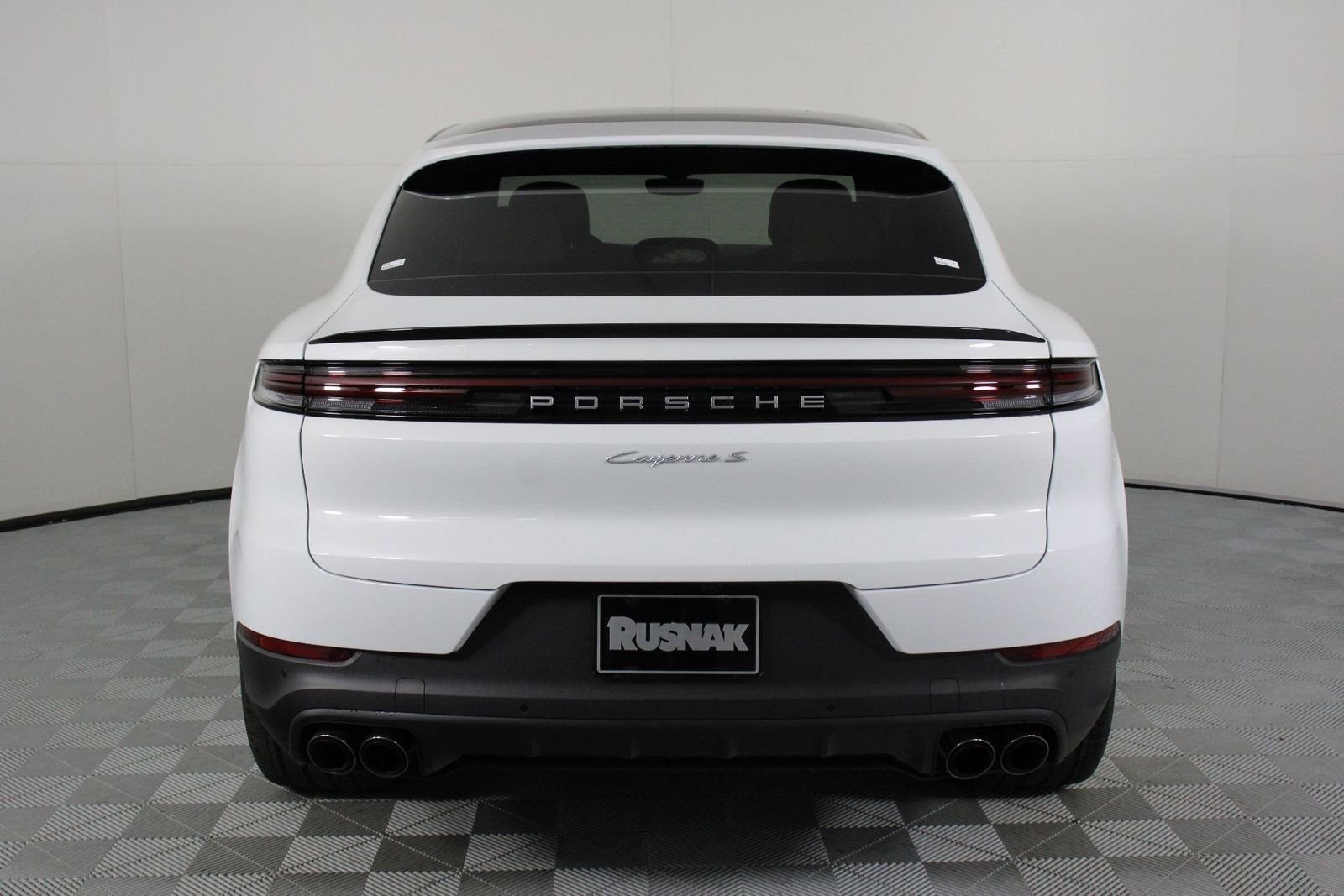 2026 Porsche Cayenne Coup S - Photo 6