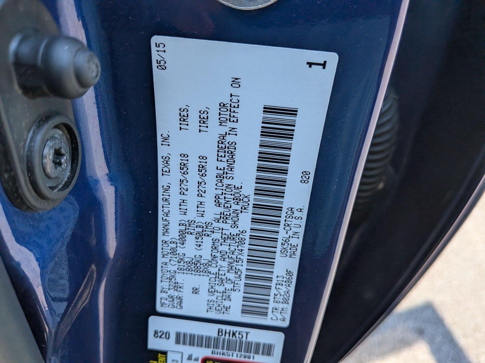 Used 2015 Blue Ribbon Metallic Toyota SR5 image 35