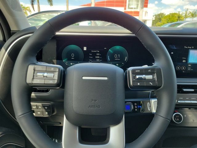 New 2026 White Hyundai Blue SEL 8P image 12