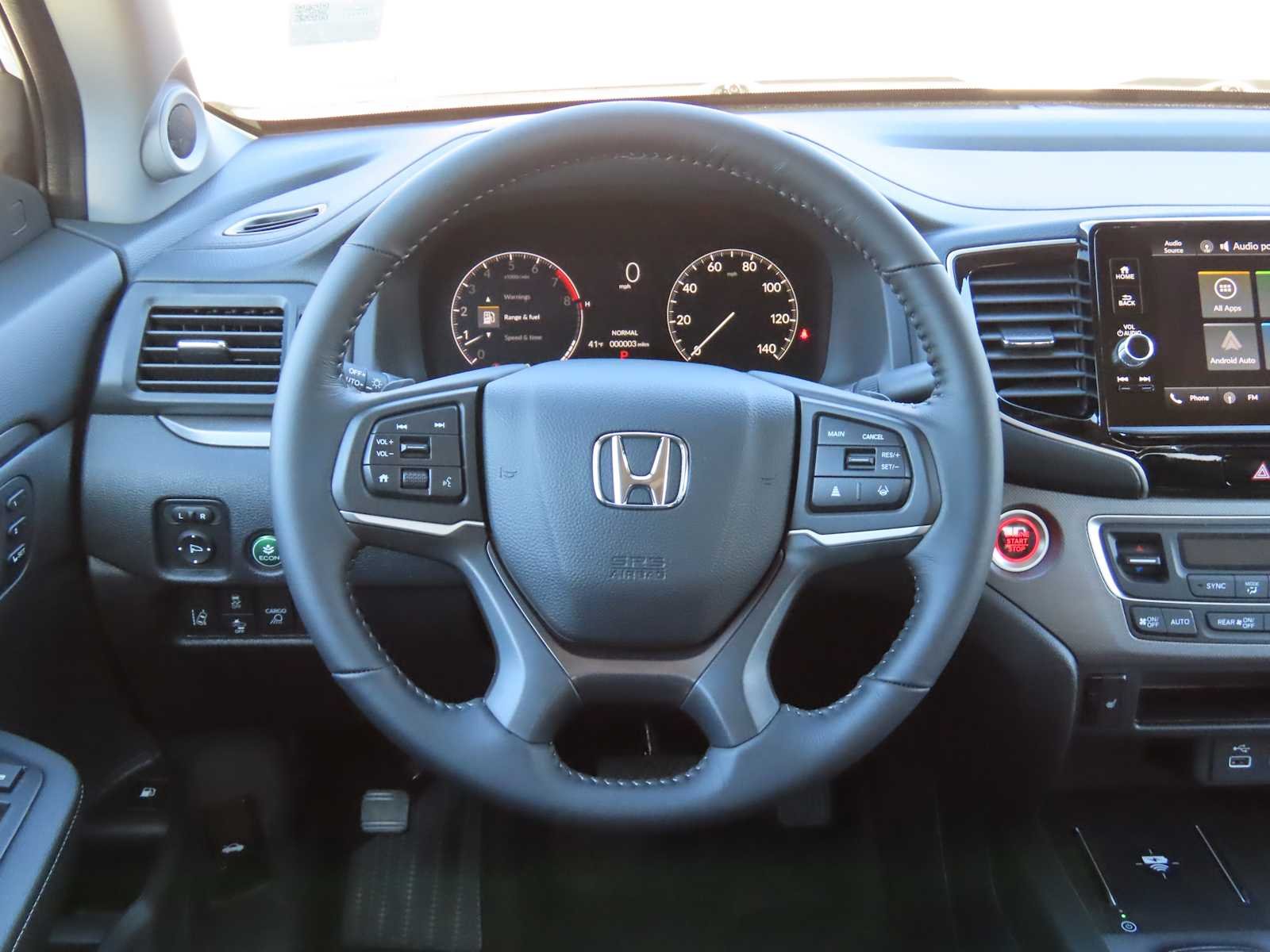 New 2026 Platinum White Pearl Honda RTL image 17