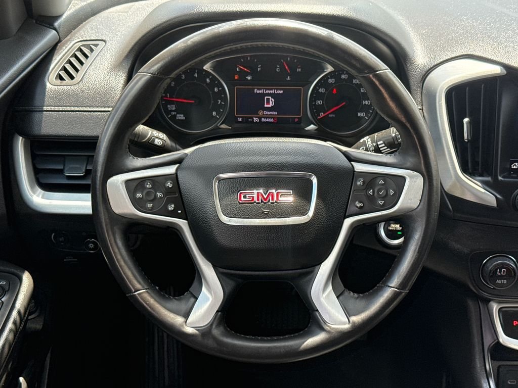 Used 2022 White GMC SLT image 14