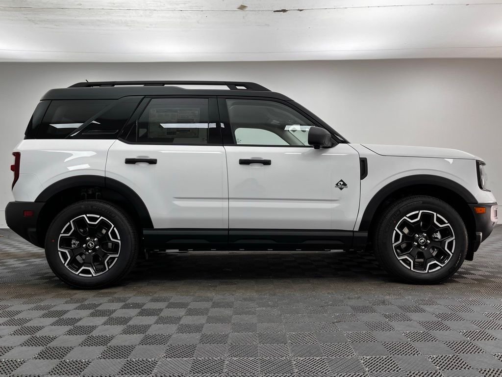 New 2026 White Ford Outer Banks image 7