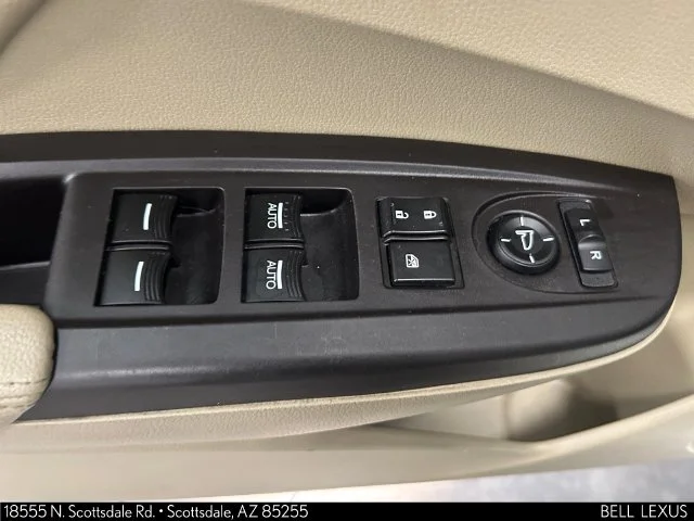 Used 2017 White Acura Advance Package image 15