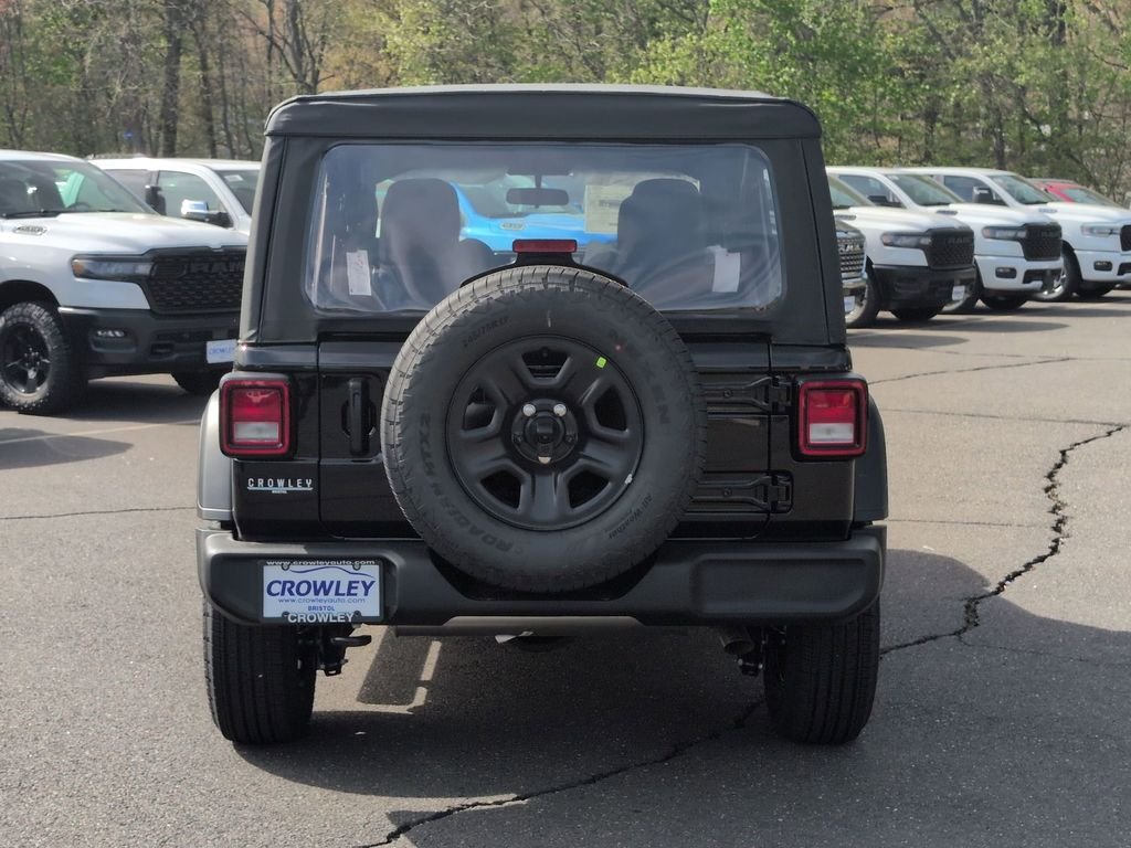 New 2026 Black Clear-Coat Exterior Paint Jeep Sport image 4