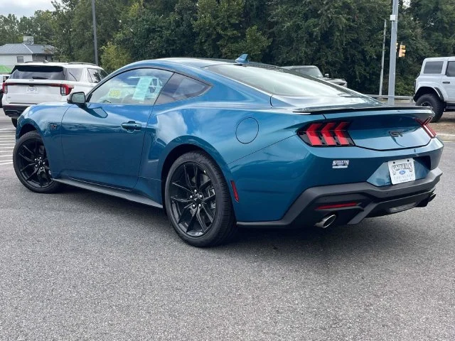 New 2026 Blue Ford GT image 4