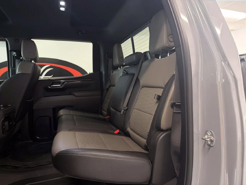 Used 2024 Gray Chevrolet ZR2 image 10