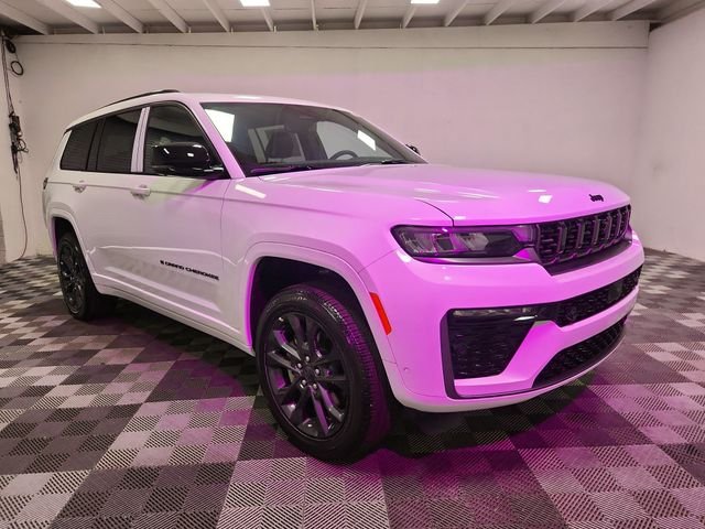 Used 2026 White Jeep Limited Reserve image 2