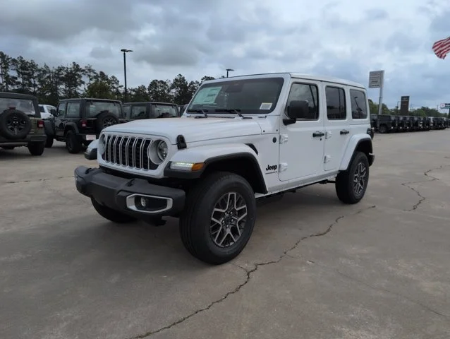 2026 Jeep Wrangler Sahara's photo