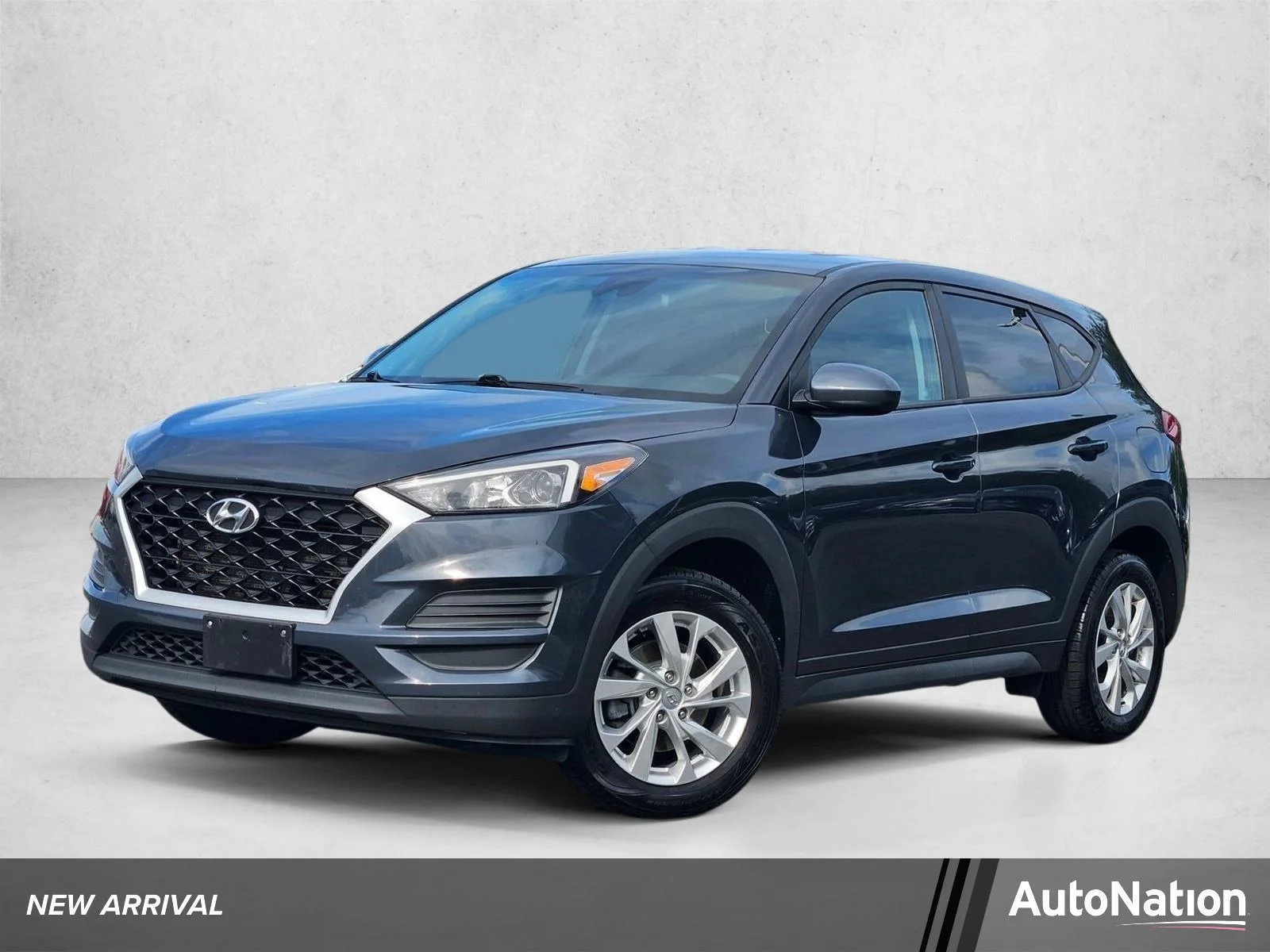 Used 2019 Dusk Blue Hyundai SE image 1