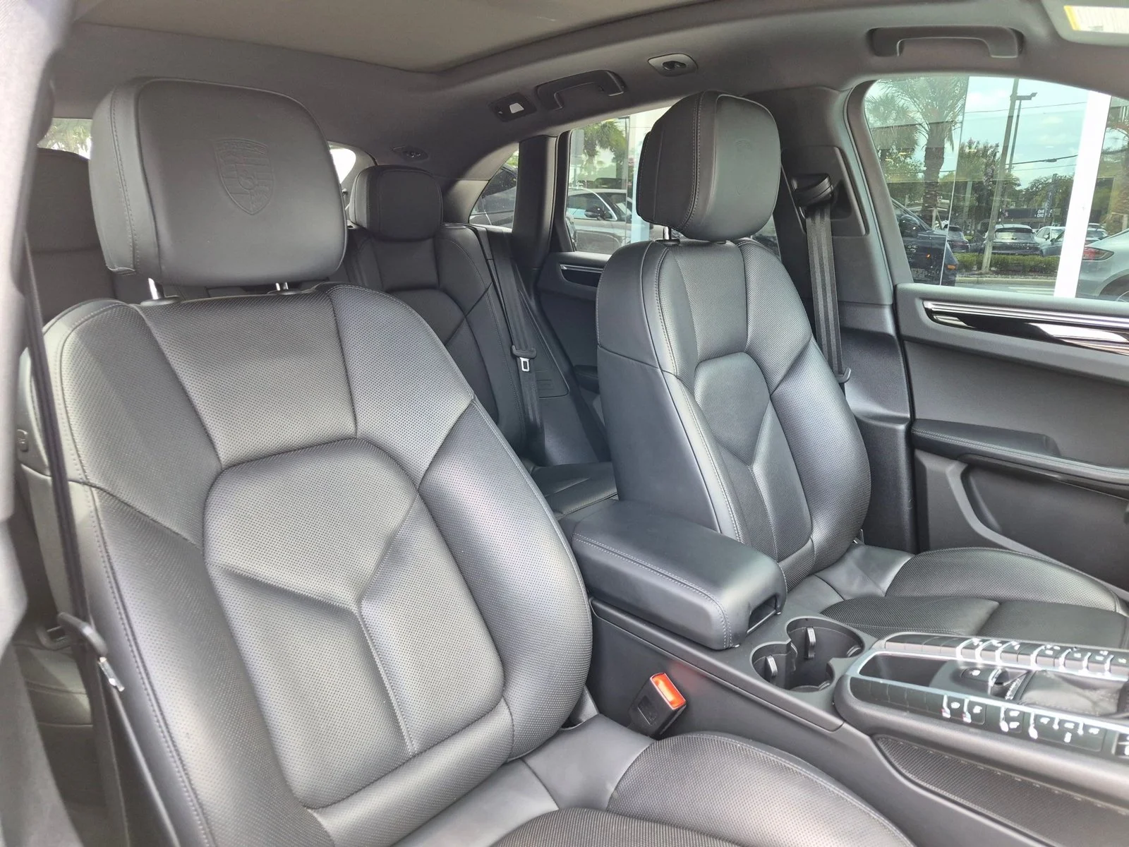 Used 2019 Dolomite Silver Metallic Porsche S image 26