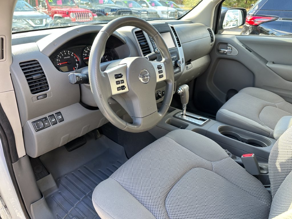 Used 2019 White Nissan SV image 15