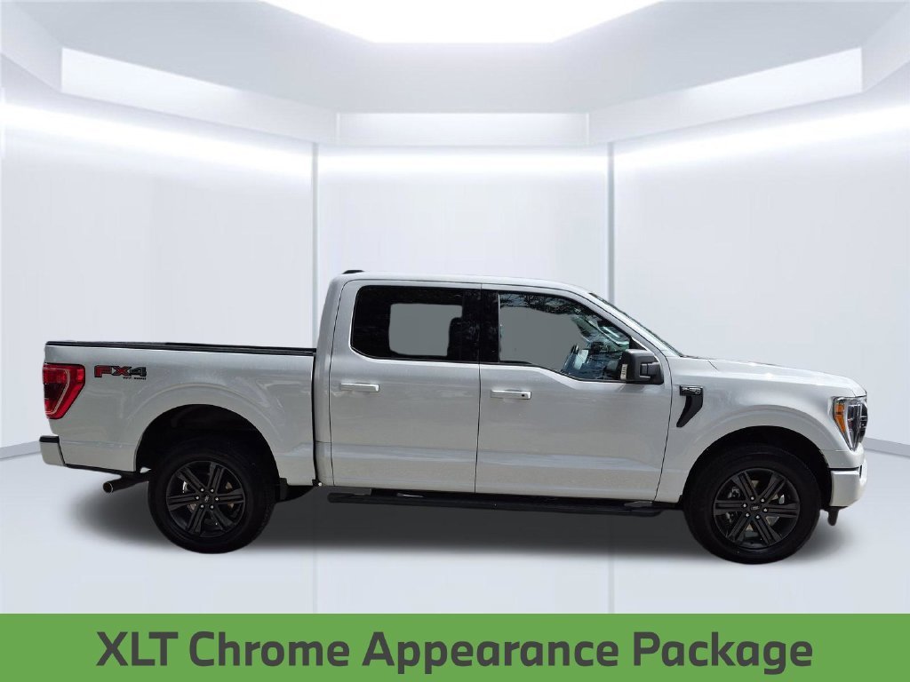 Used 2023 Oxford White Ford XLT image 8