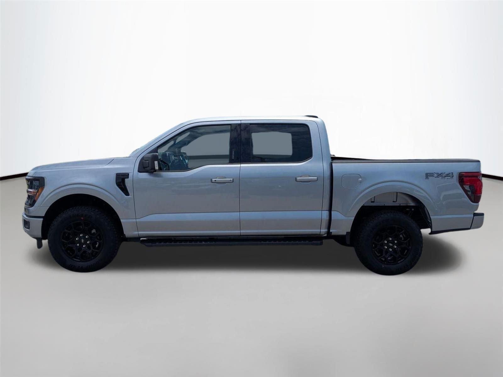 New 2026 Iconic Silver Metallic Ford XLT image 8