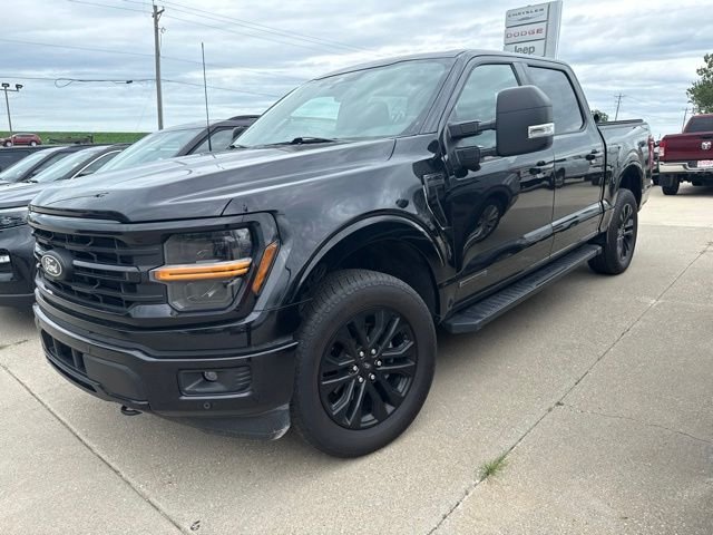 Used 2024 Black Ford XLT image 2
