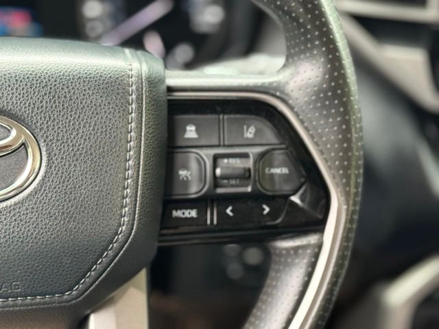 Used 2022 Midnight Black Metallic Toyota SR5 image 24