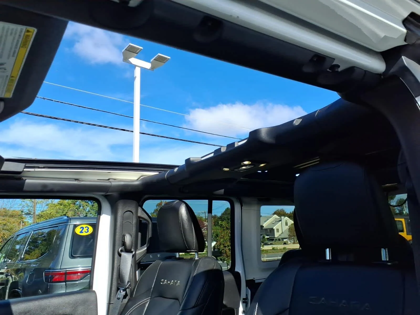 Certified Used 2022 Bright White Clearcoat Jeep Unlimited Sahara image 22