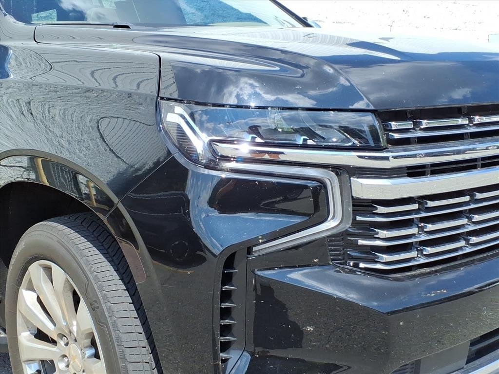 Used 2023 Black Chevrolet Premier image 6