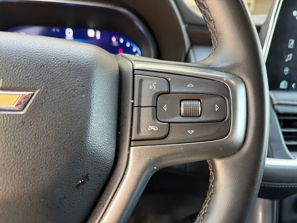 Used 2024 Gray Chevrolet LT image 25