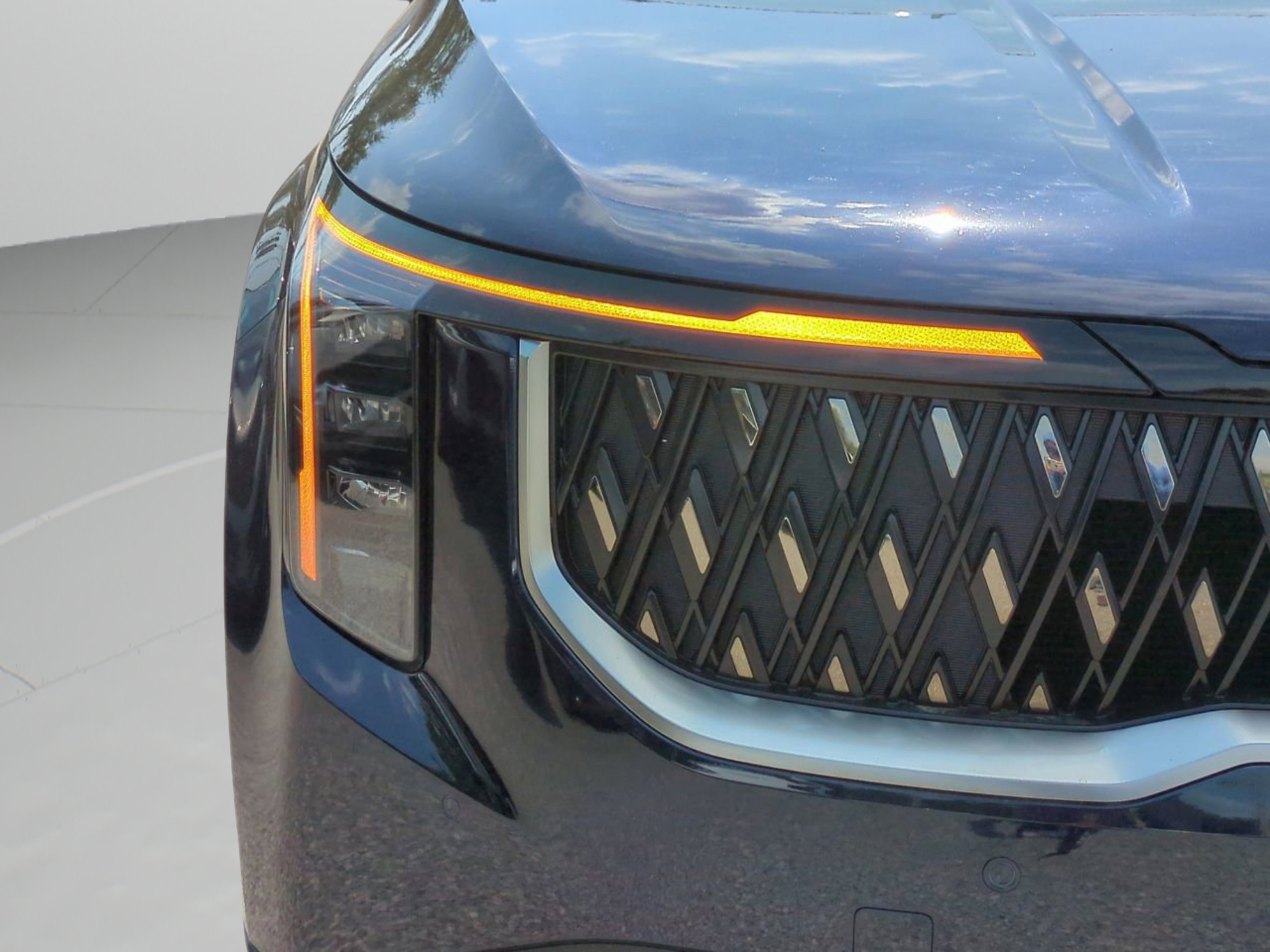 New 2026 Deep Chroma Blue Kia EX image 12