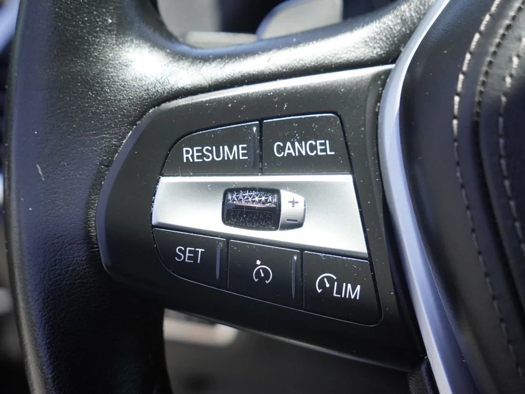 Certified Used 2022 Black BMW xDrive40i image 14