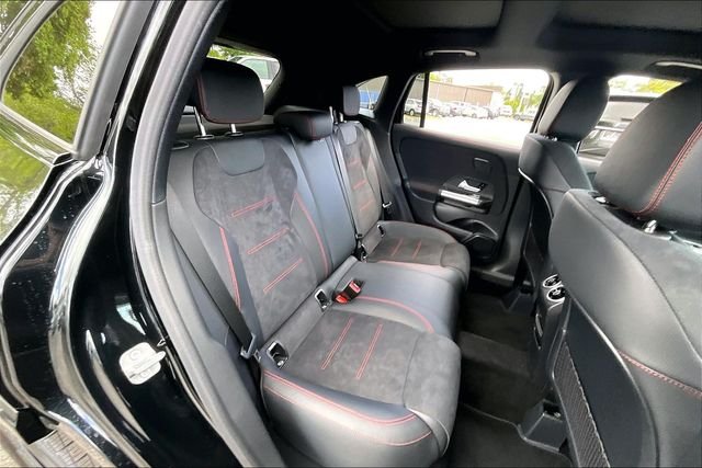 New 2026 Cosmos Black Metallic Mercedes-Benz GLA 250 image 24