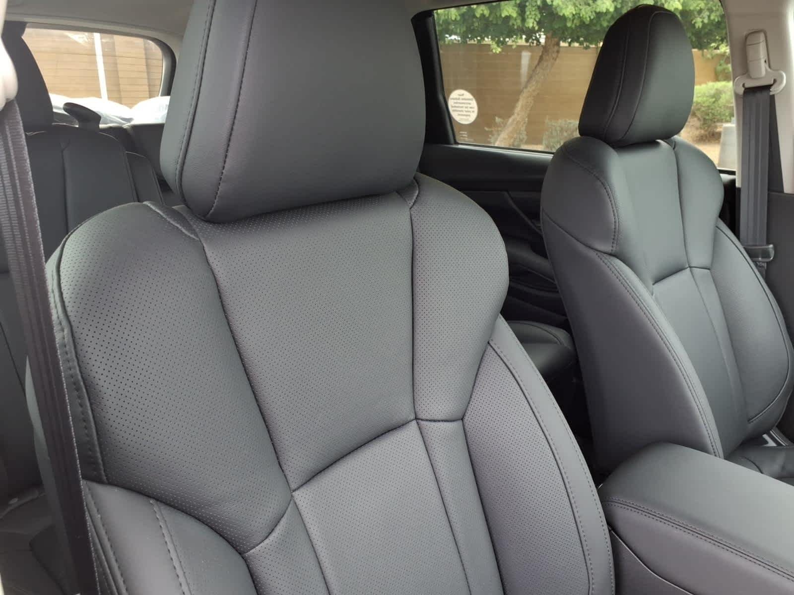 New 2026 AUTUMN GREEN METALLIC Subaru Onyx Edition Touring 7-Passenger image 18