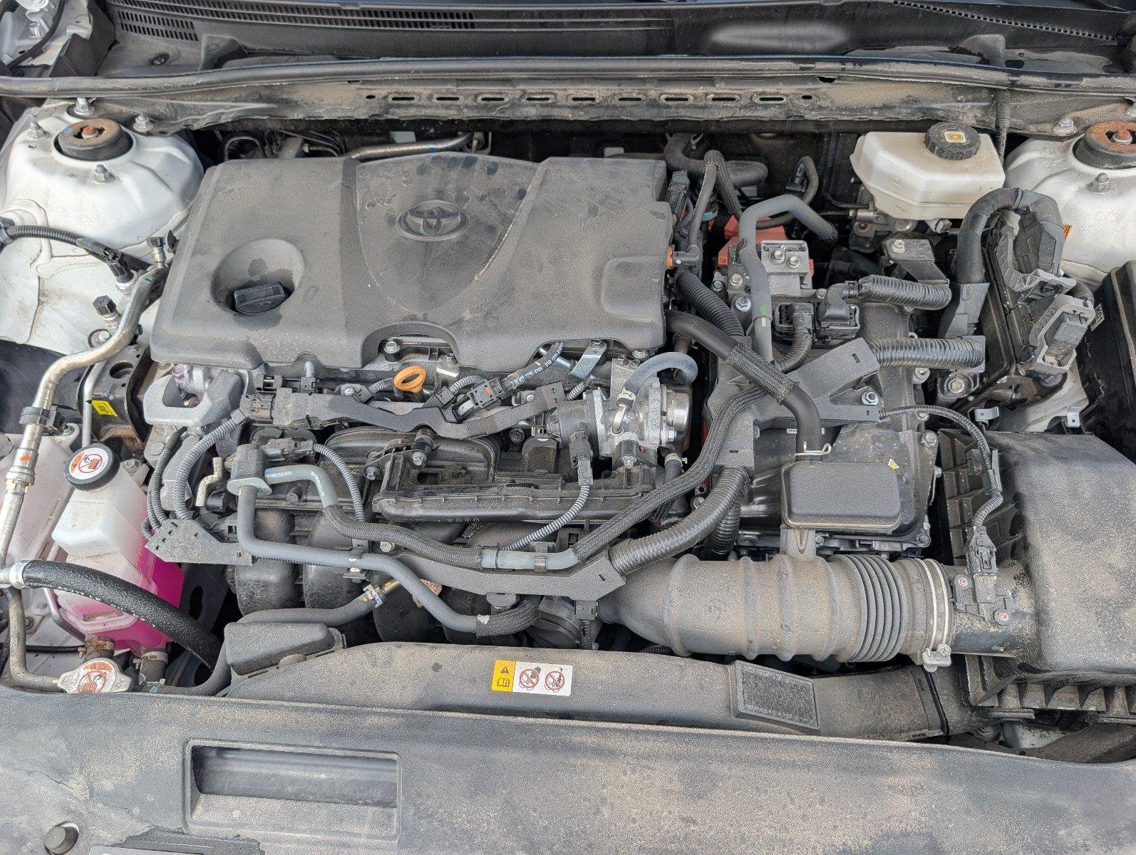 Used 2025 Ice Cap Toyota SE image 13