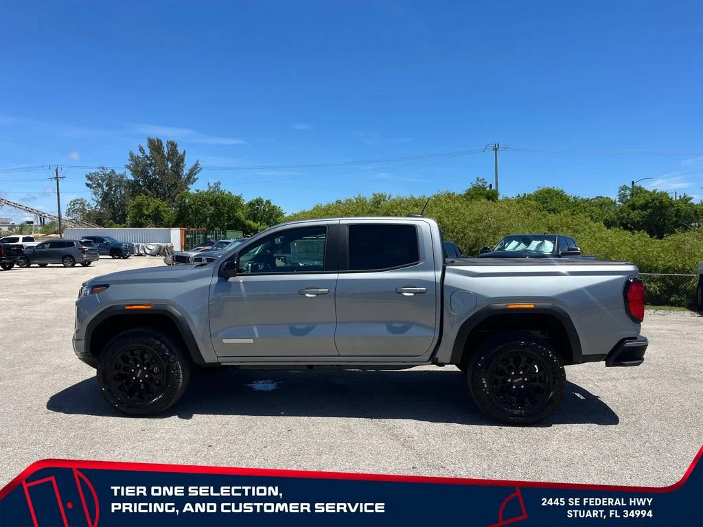 New 2026 Sterling Metallic GMC Elevation image 4