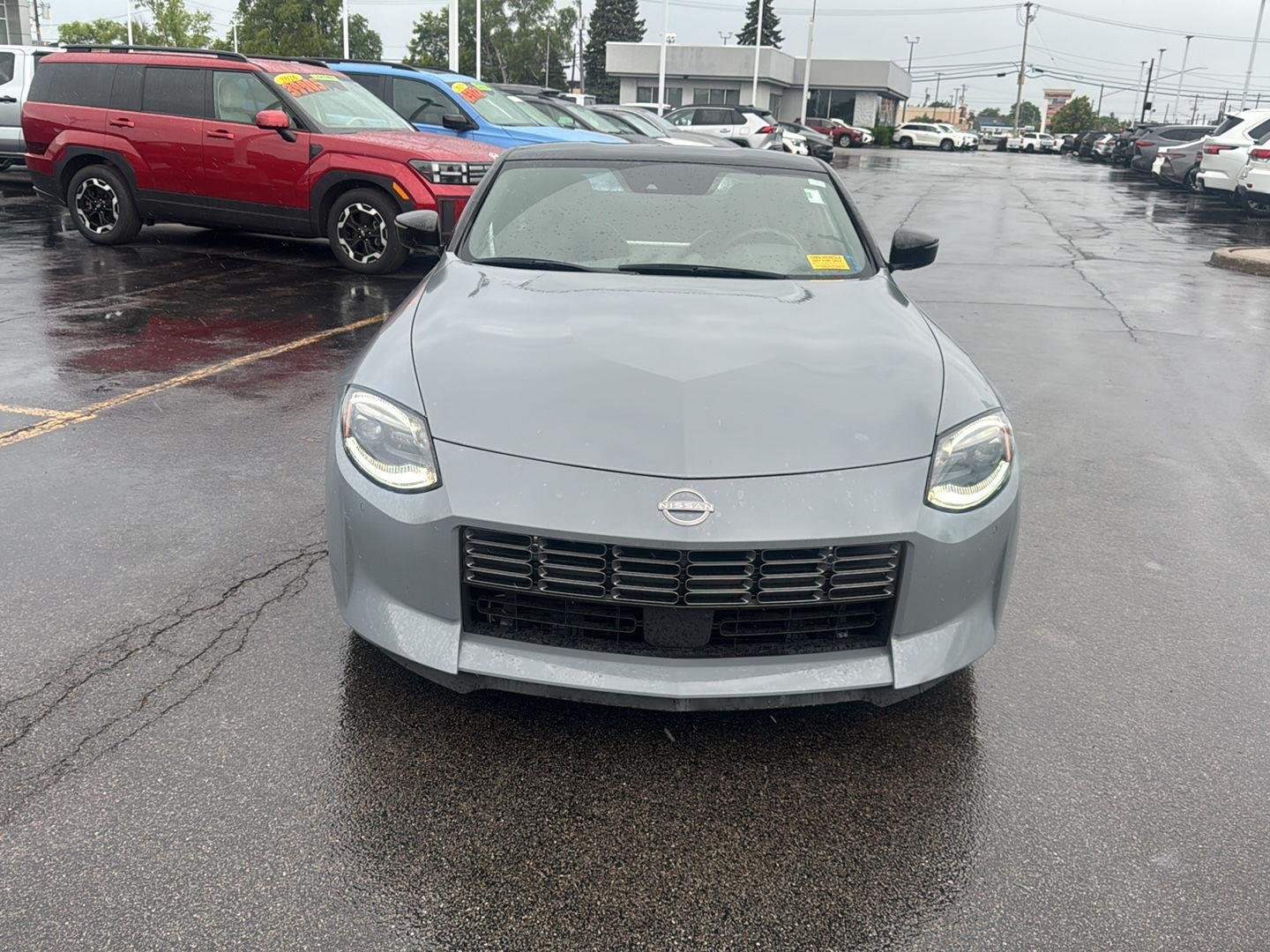 Used 2024 Boulder Gray/Super Black Nissan Performance image 2