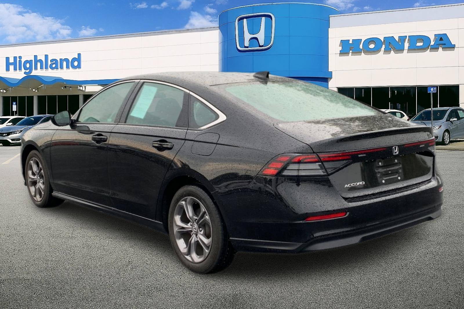 Certified Used 2024 Black Honda EX image 3