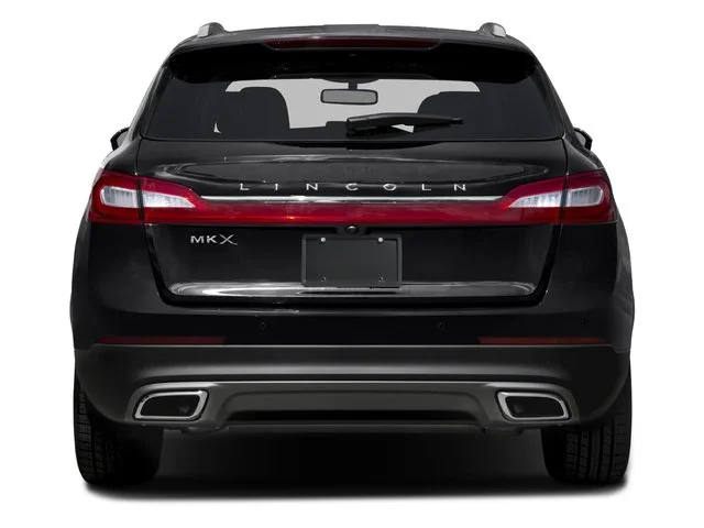 Used 2016  Lincoln Reserve image 5