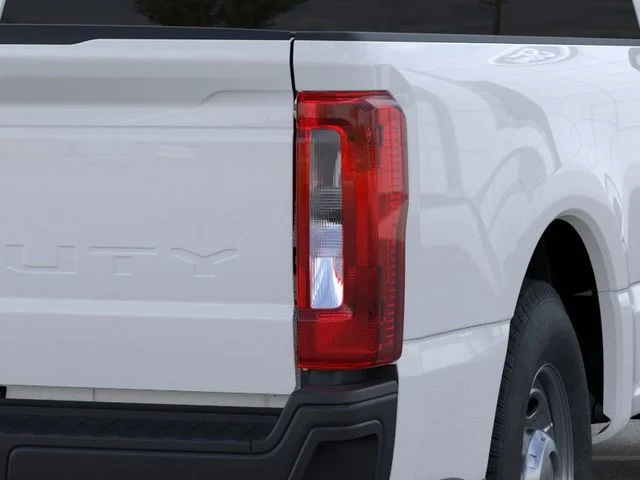 New 2026 Oxford White Ford F-250® XL image 21