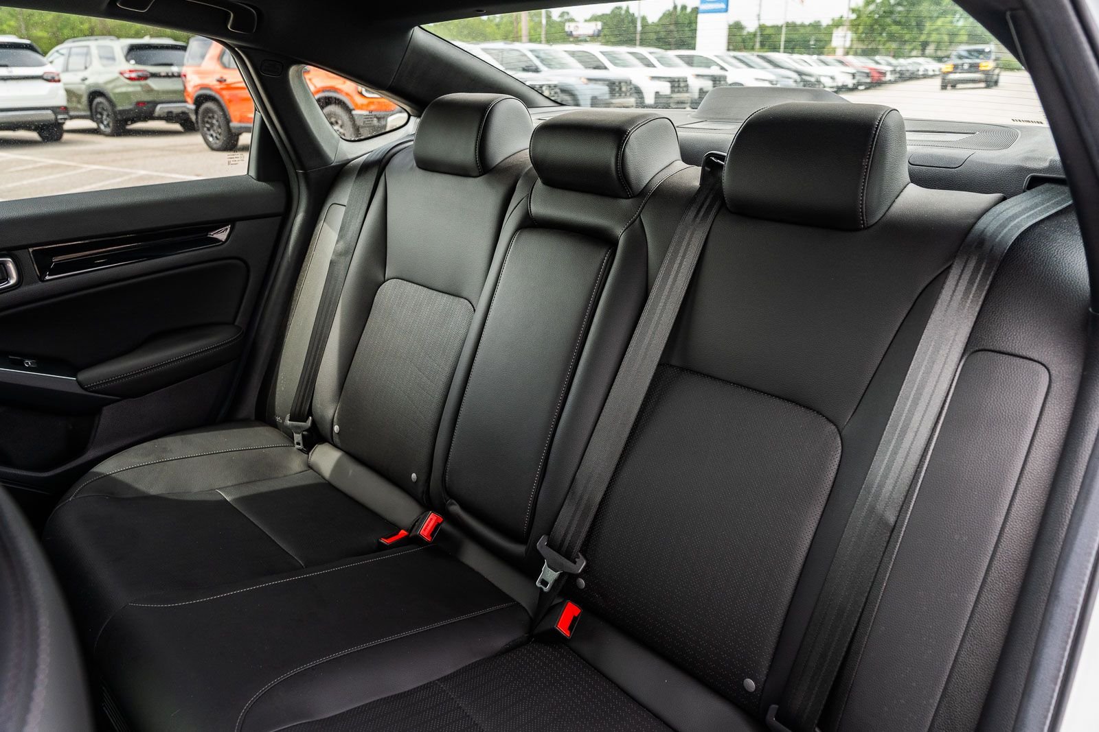 2025 Honda Civic Sport Touring - Photo 18