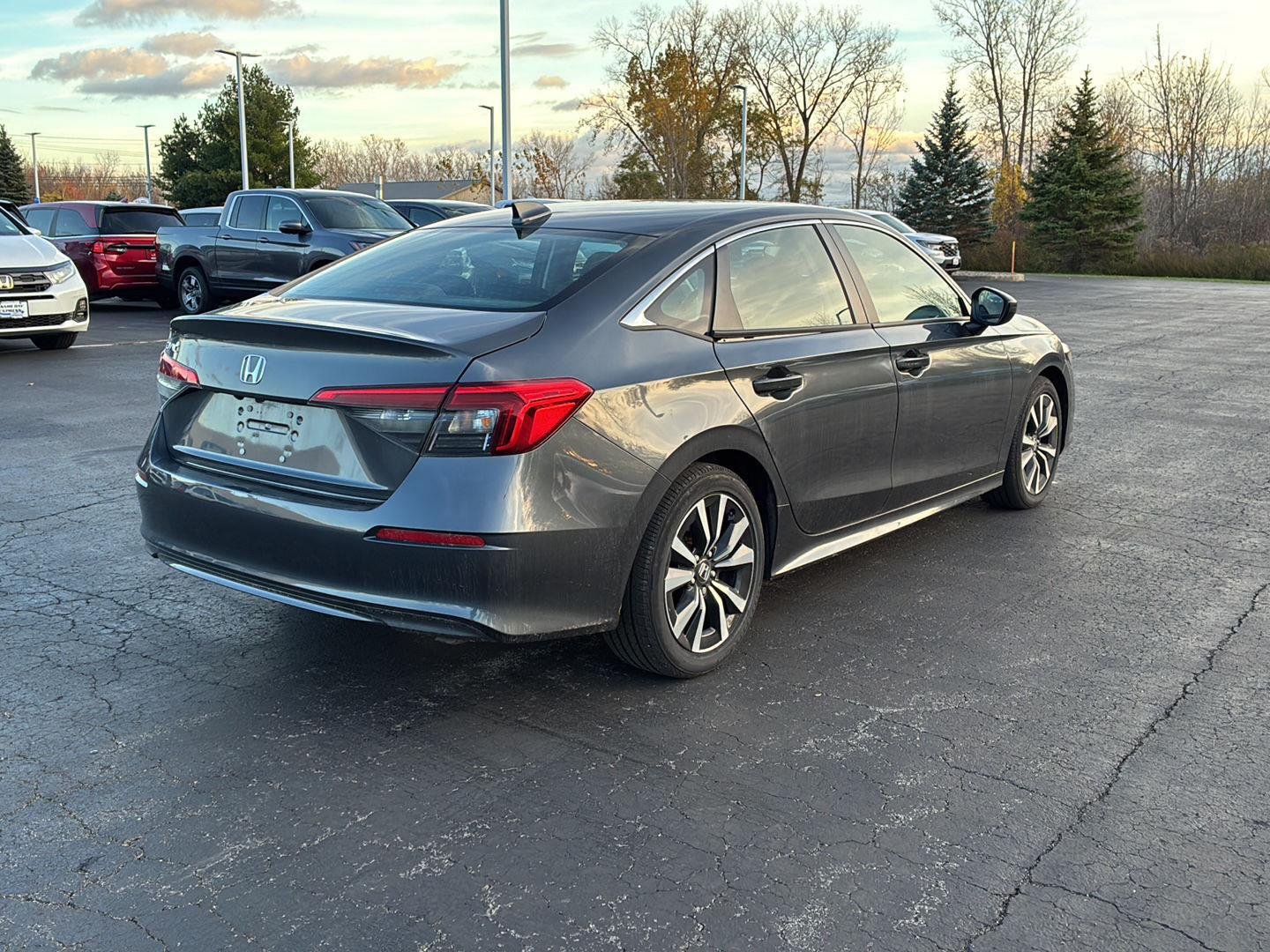Used 2024 Meteorite Gray Metallic Honda EX image 6
