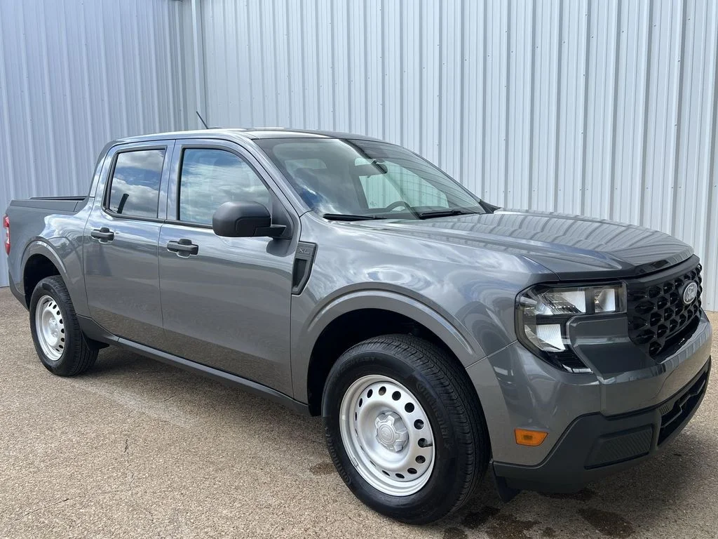 2026 Ford Maverick XL FWD's photo