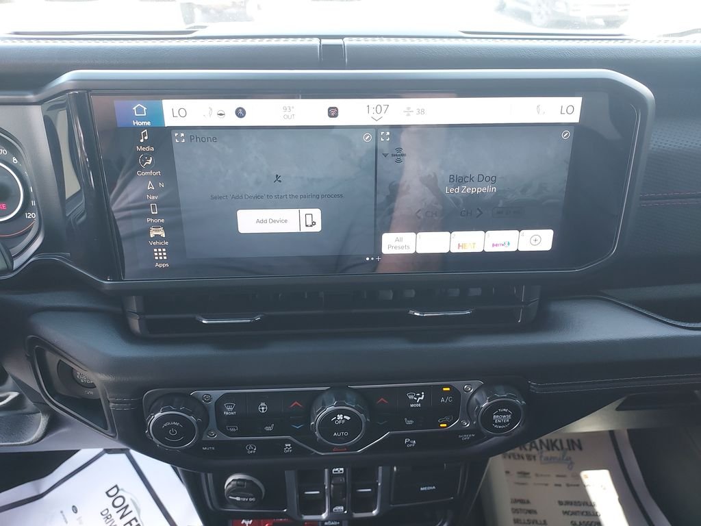 Used 2025 Gray Jeep Rubicon X image 21