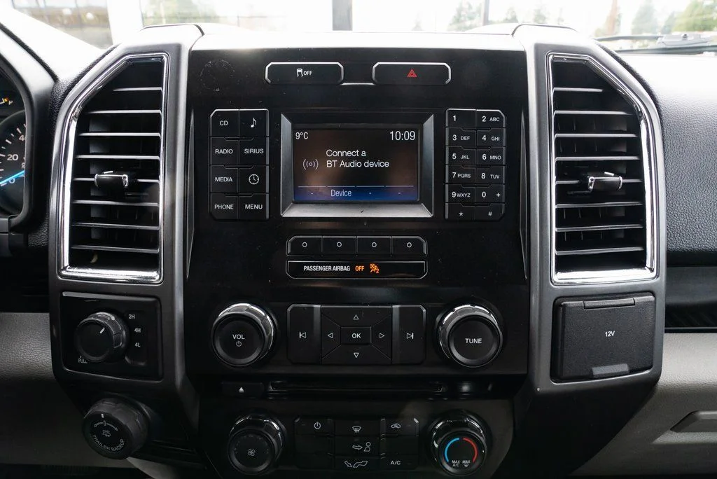 Used 2016 White Ford XLT image 14