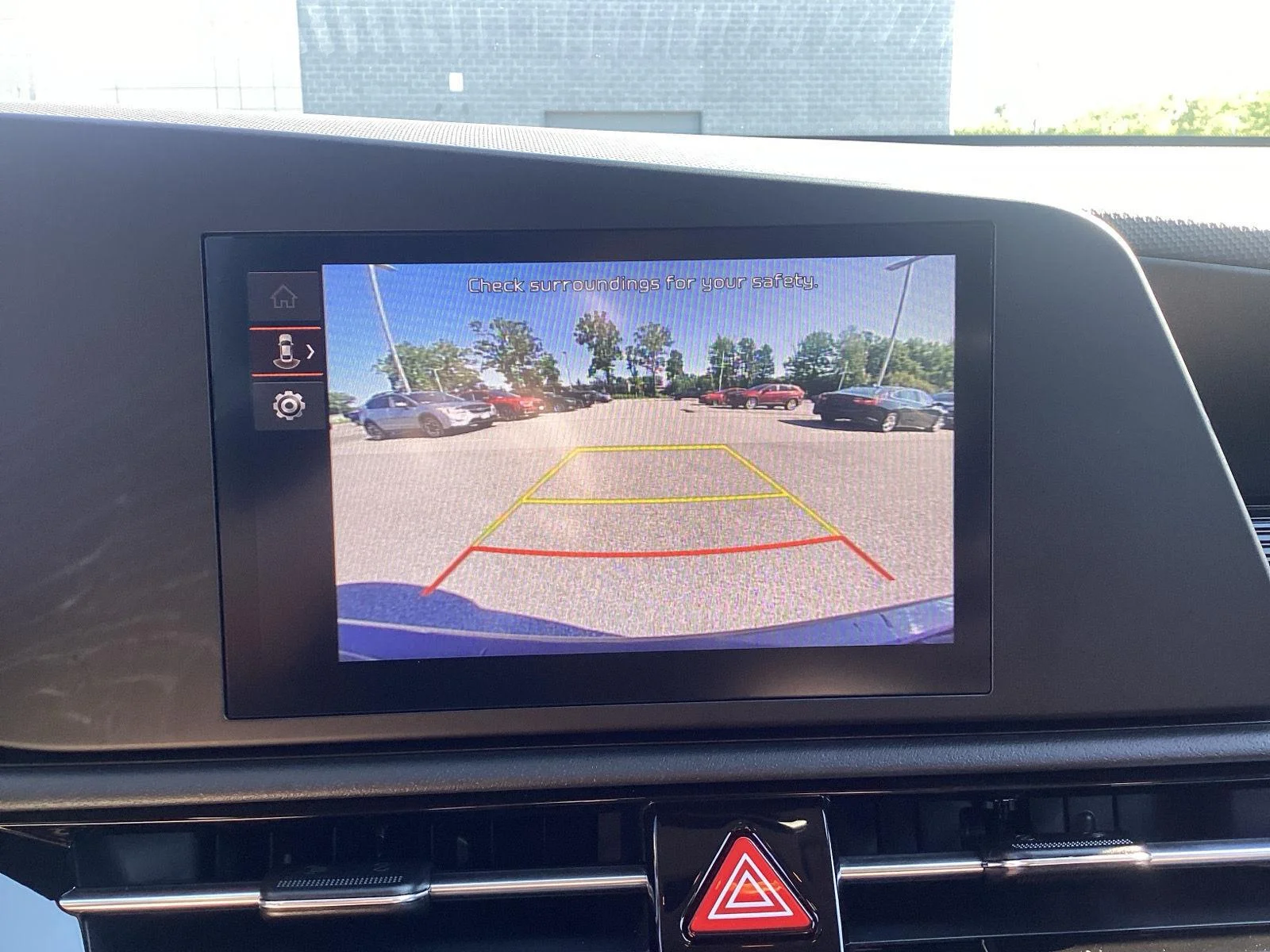 Used 2024 Aurora Black Pearl Kia LX image 22