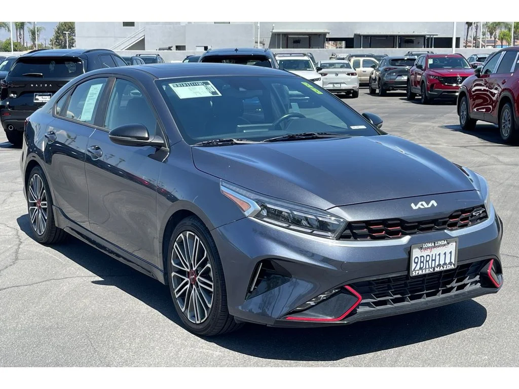 Used 2022 Gravity Gray Kia GT image 9