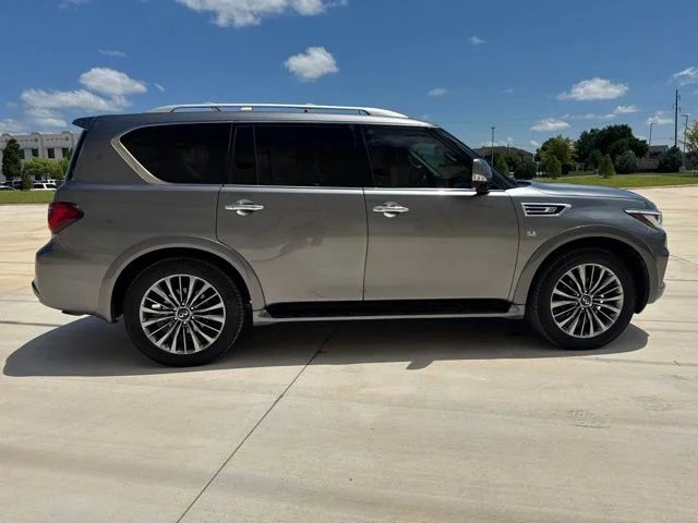 Used 2020 Gray INFINITI LUXE image 4