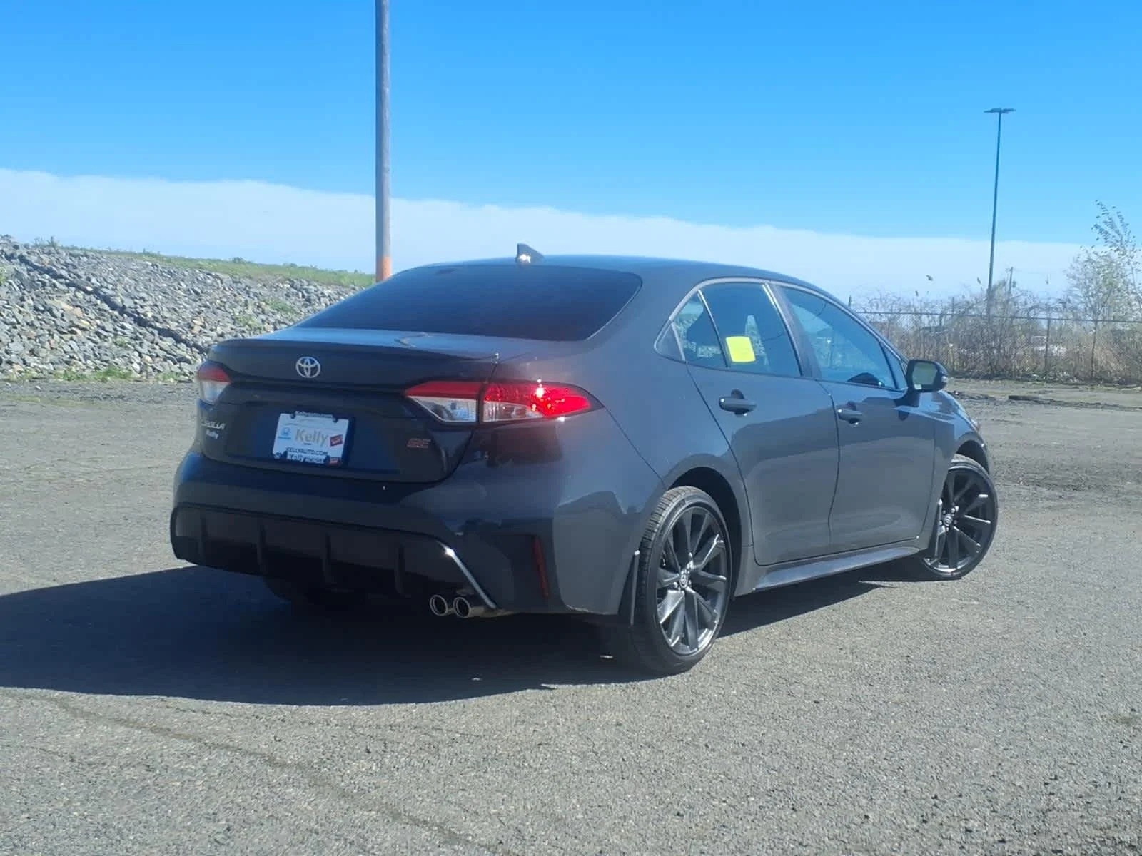 Used 2025 Underground Toyota SE image 5
