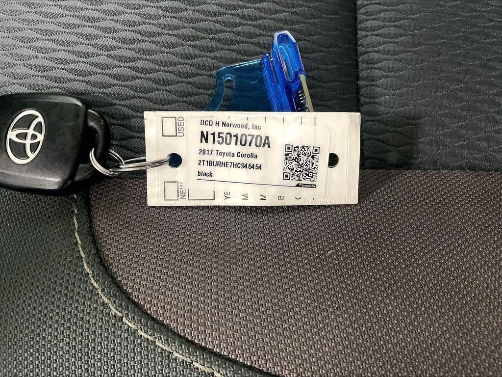 Used 2017 Blue Toyota LE image 30