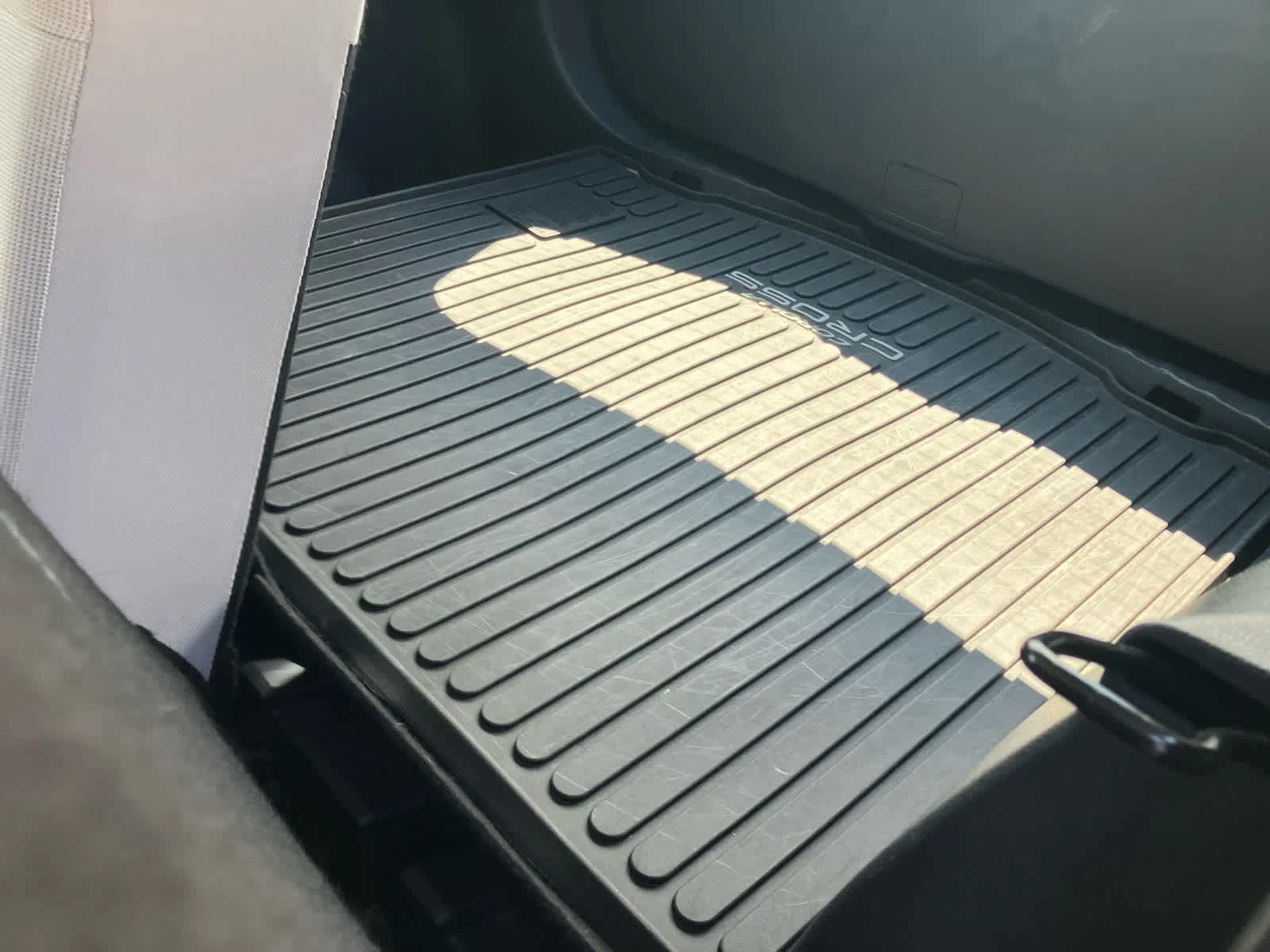 Used 2025 Celestite Toyota L image 31