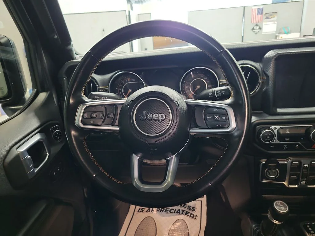 Used 2021 Gray Jeep High Altitude image 31
